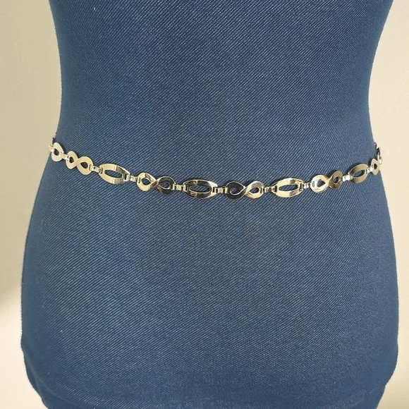 Silver Infinity Chain Link Adjustable Belt - Picture 5 of 6
